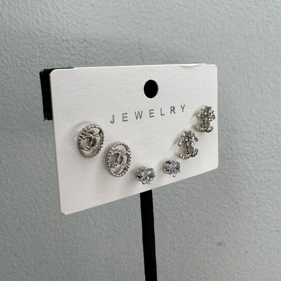 Earring Set - Picture 5 of 6